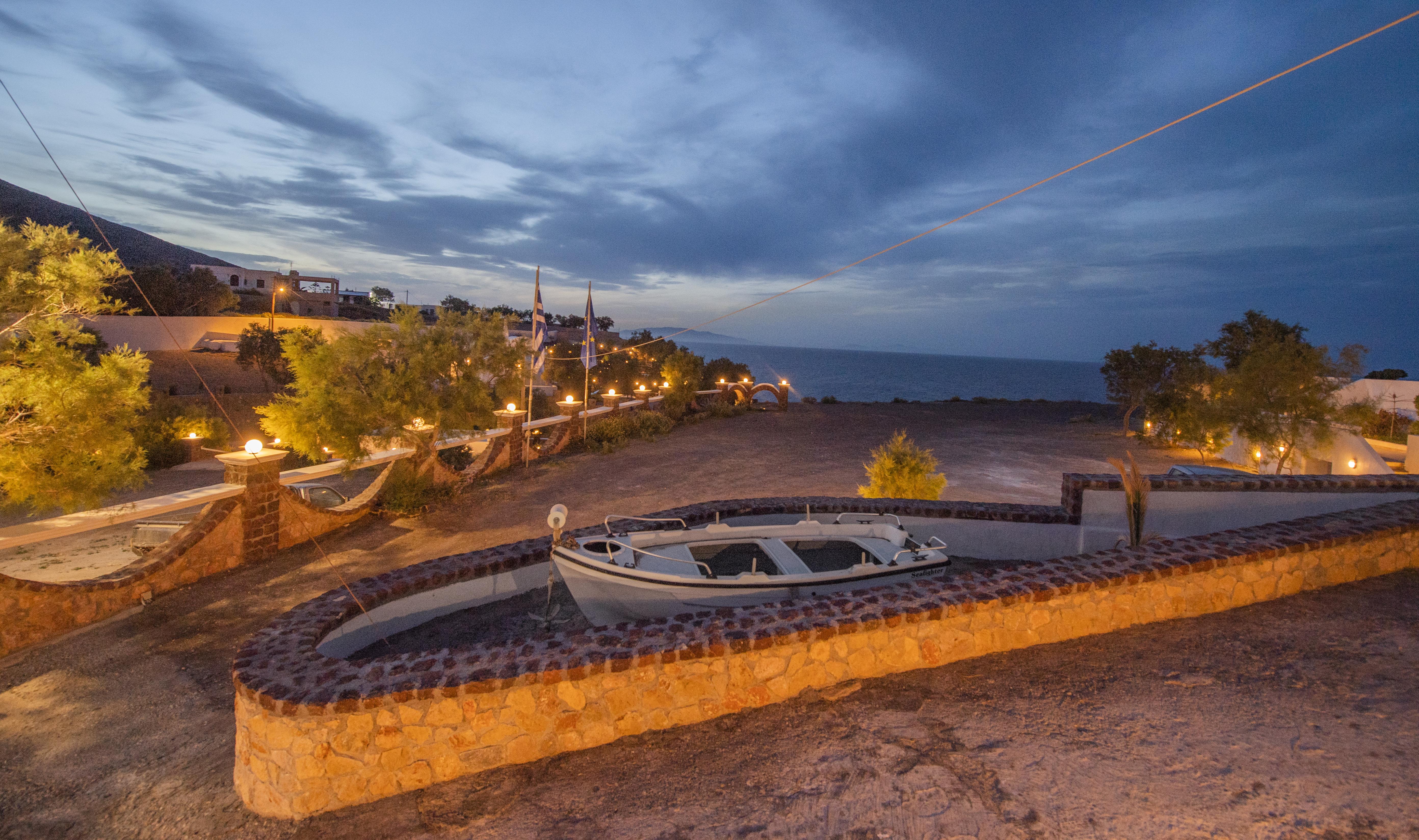 Starlight Luxury Seaside Villa & Suites Imerovigli  Exteriör bild