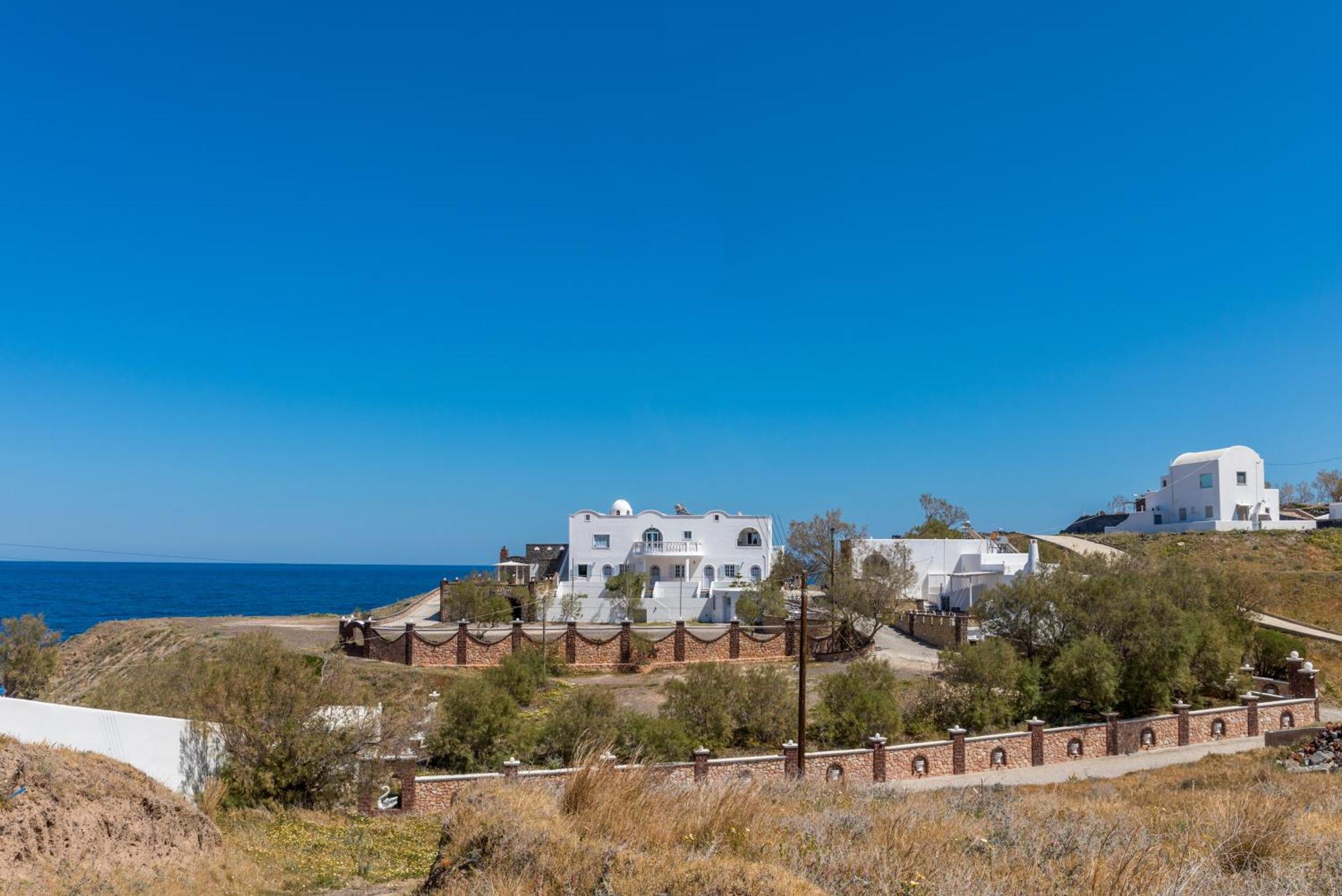 Starlight Luxury Seaside Villa & Suites Imerovigli  Exteriör bild