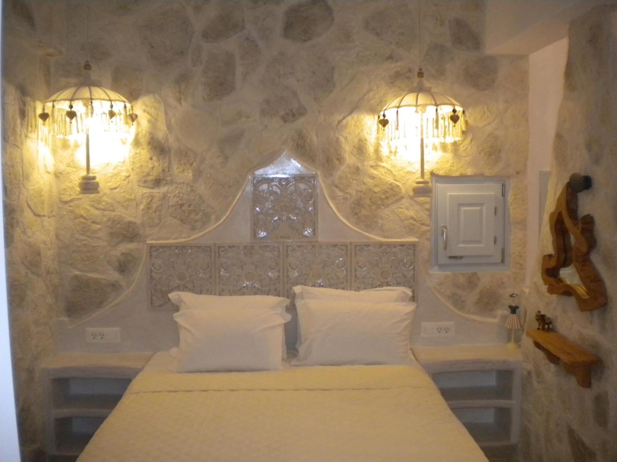 Starlight Luxury Seaside Villa & Suites Imerovigli  Exteriör bild
