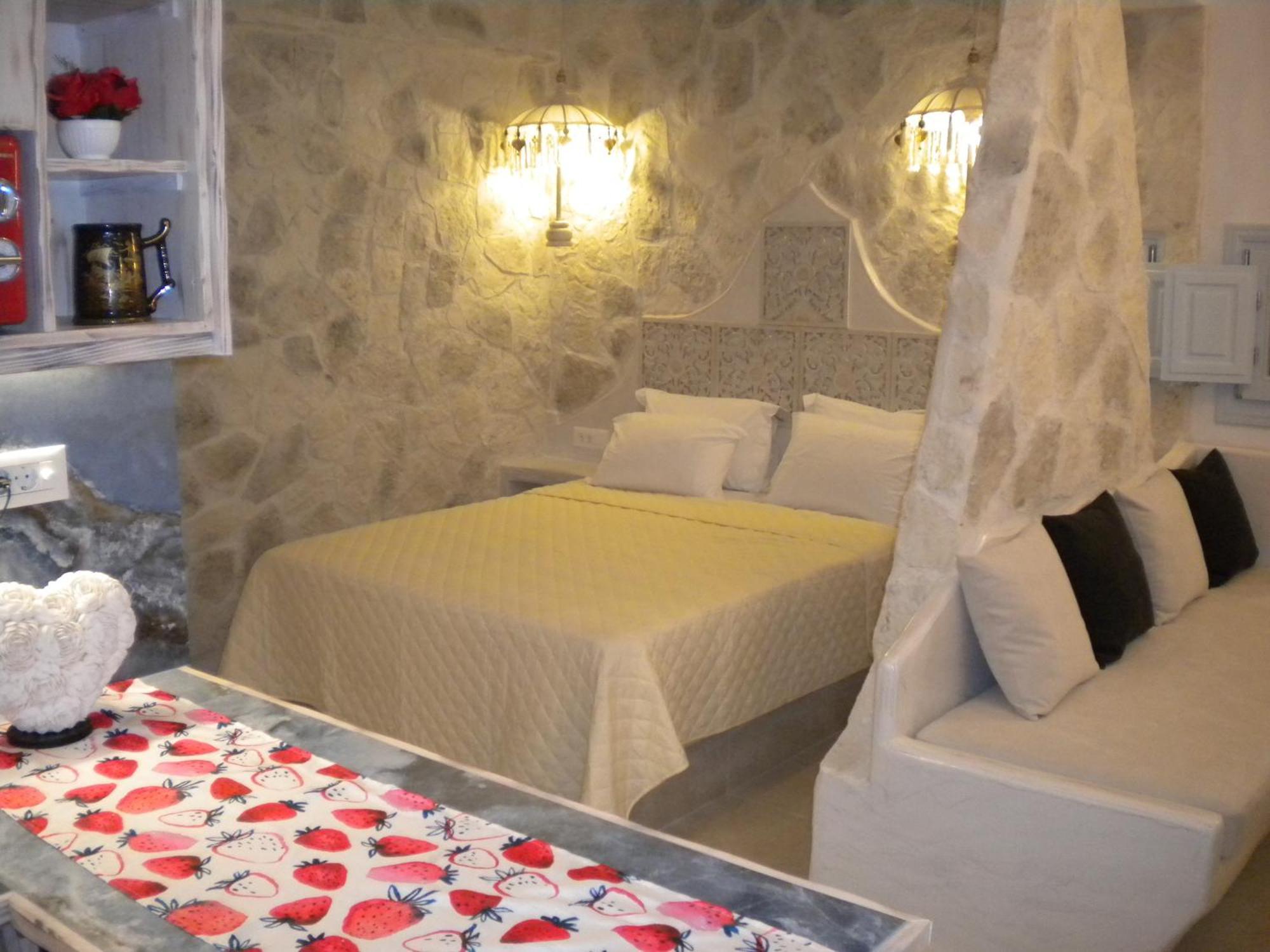 Starlight Luxury Seaside Villa & Suites Imerovigli  Exteriör bild